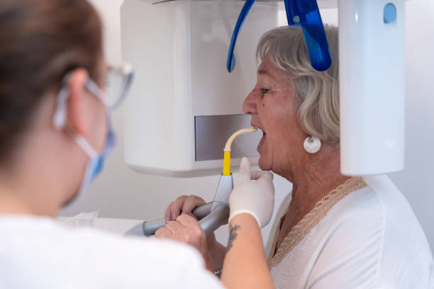 Best Emergency Tooth Extraction in Lake Mary Jane, FL